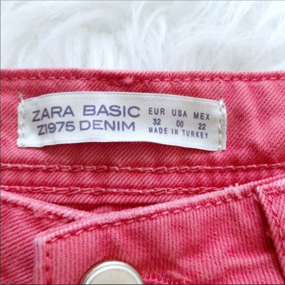 Zara Jeans high waist mom Red distressed size 00. - Picture 6 of 6